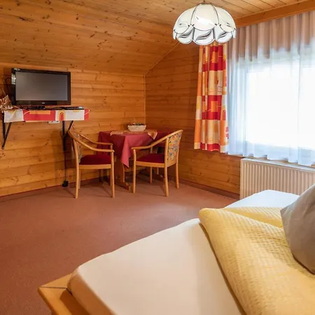 Haus Waldrast 3*