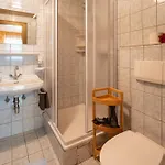 Haus Waldrast 3*