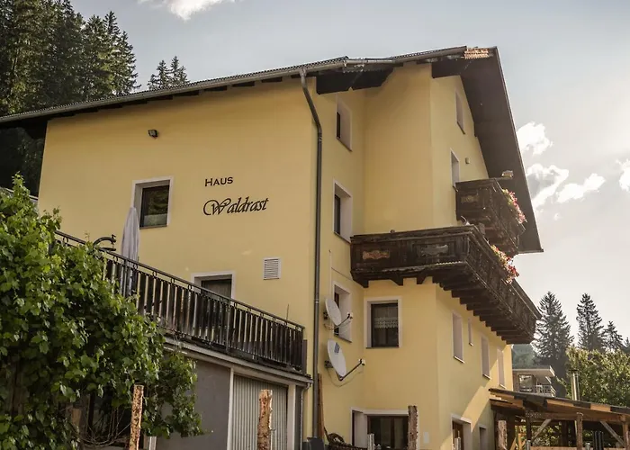 Haus Waldrast فندق مبيت وإفطار